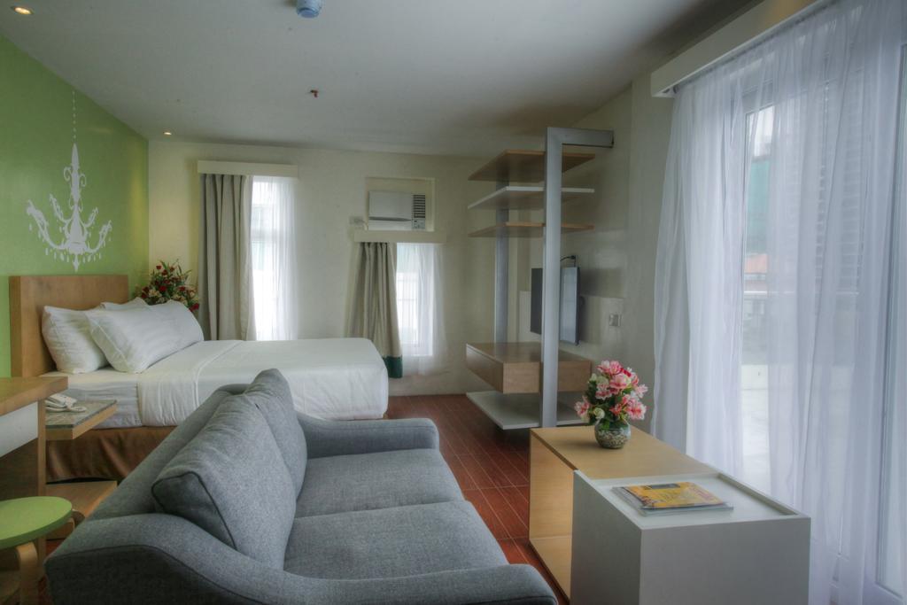Fersal Hotel Makati Avenue San Pedro Makati Eksteriør billede