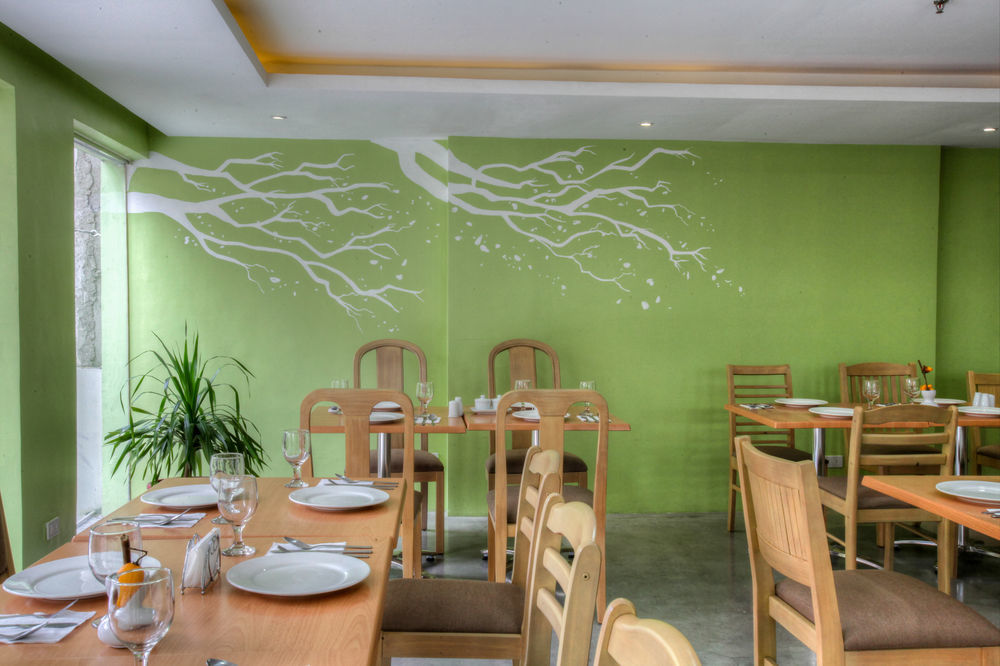 Fersal Hotel Makati Avenue San Pedro Makati Eksteriør billede